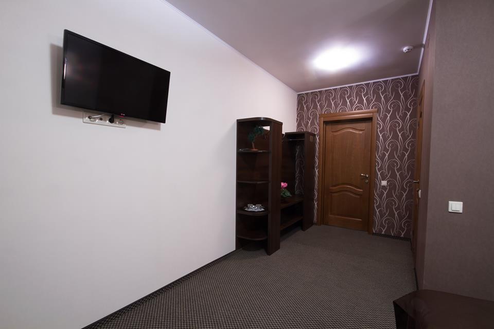 Batori Hotel Lviv Exterior photo
